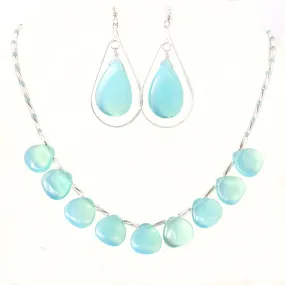 Glow: Summer Necklace in Aqua