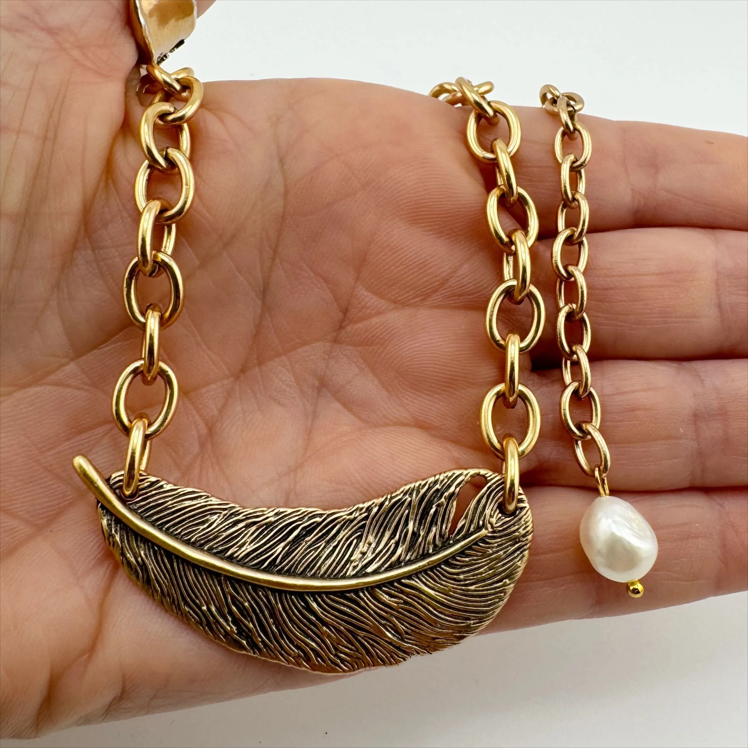 GRACE | FEATHER | Midi Choker
