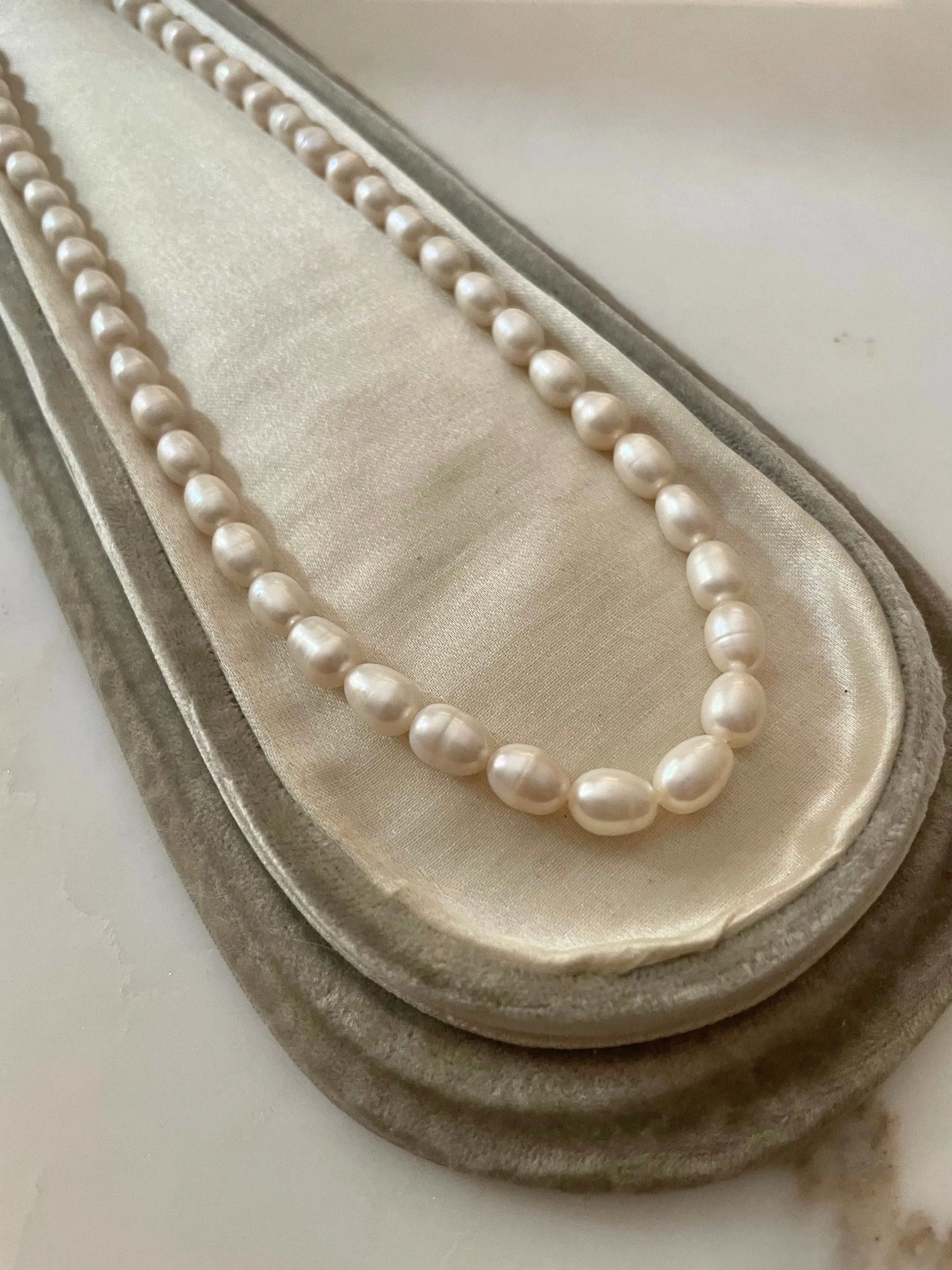 Inez Freshwater Pearl Choker
