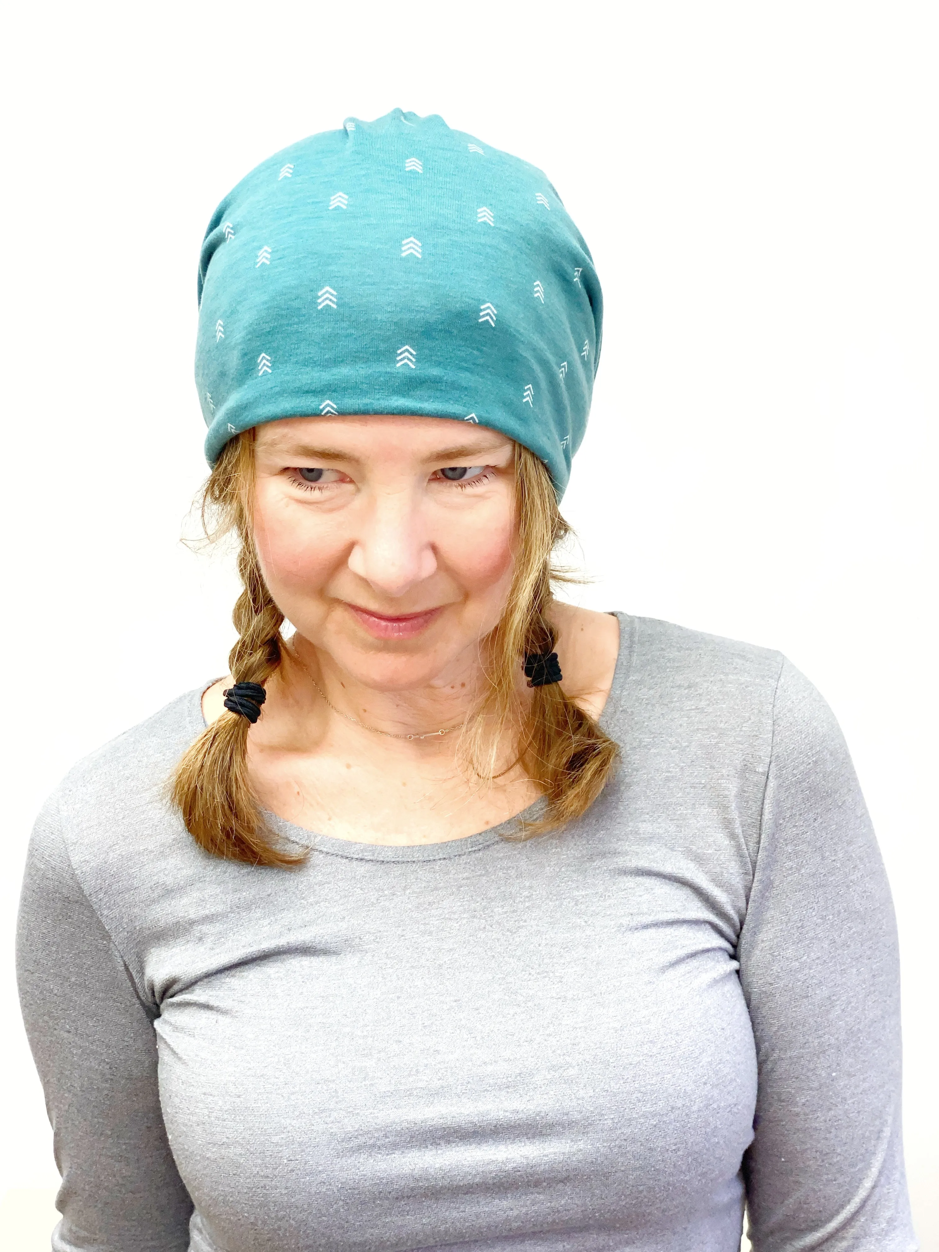Lightweight Beanie for Ladies, Hairloss Hat Beanie Hat for Women, Stretch Jersey Hat, Soft Cotton Beanie, Large Size, L435