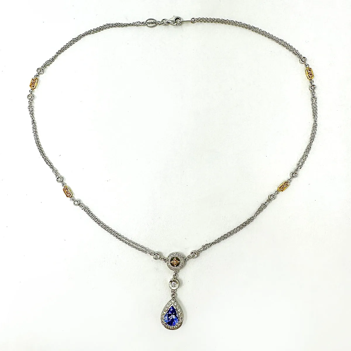 Parade 18K White Gold Pendant Necklace