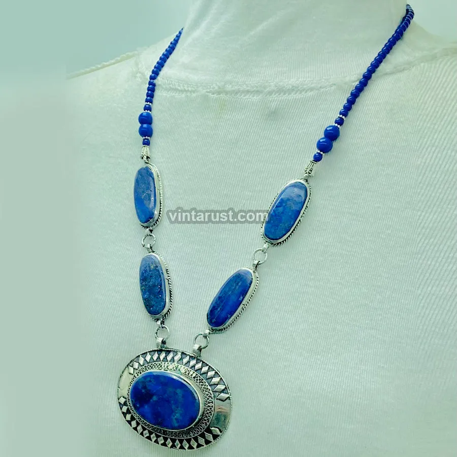Unique Lapis Lazuli Gemstone Pendant Necklace