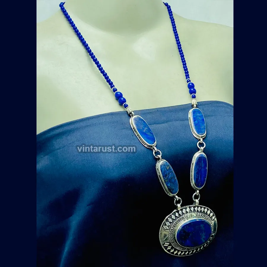 Unique Lapis Lazuli Gemstone Pendant Necklace