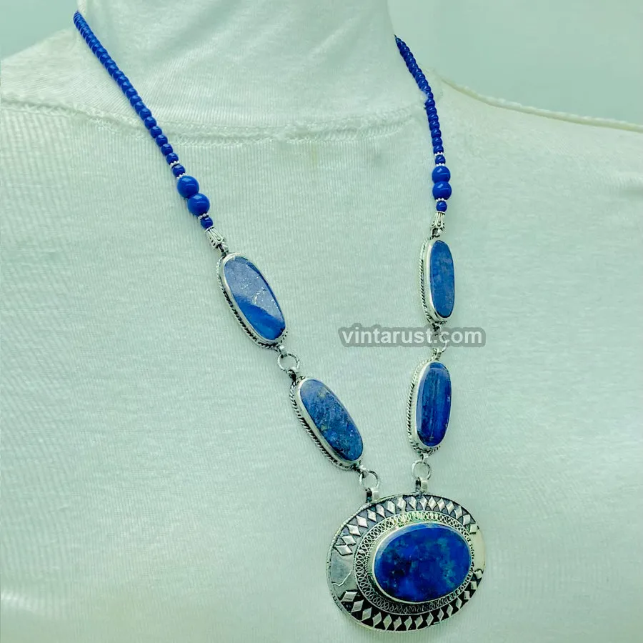 Unique Lapis Lazuli Gemstone Pendant Necklace