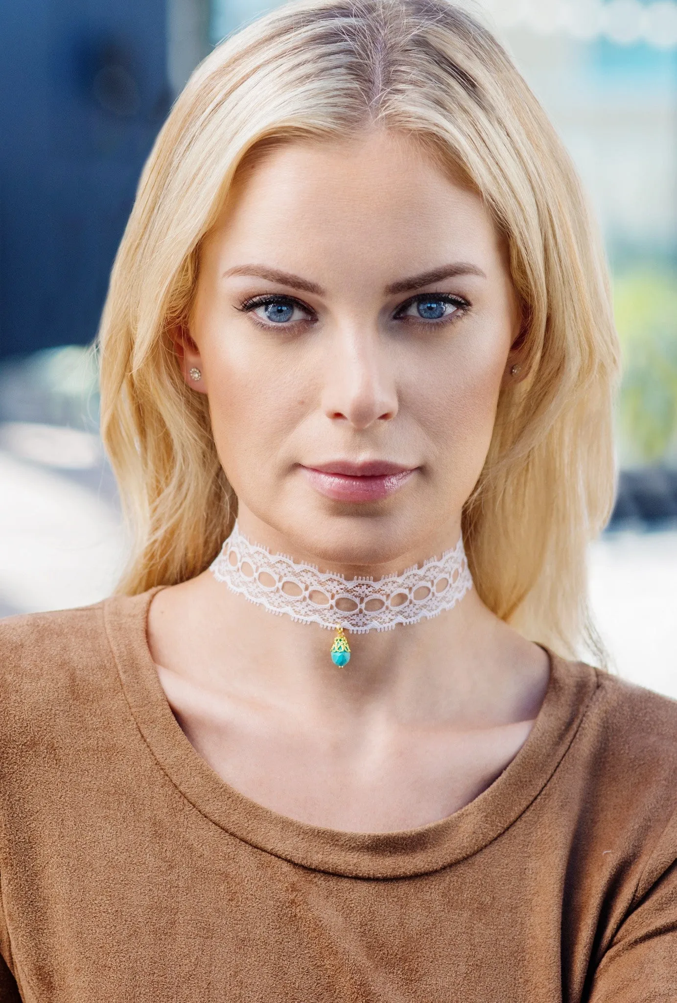 Wide Lace Choker